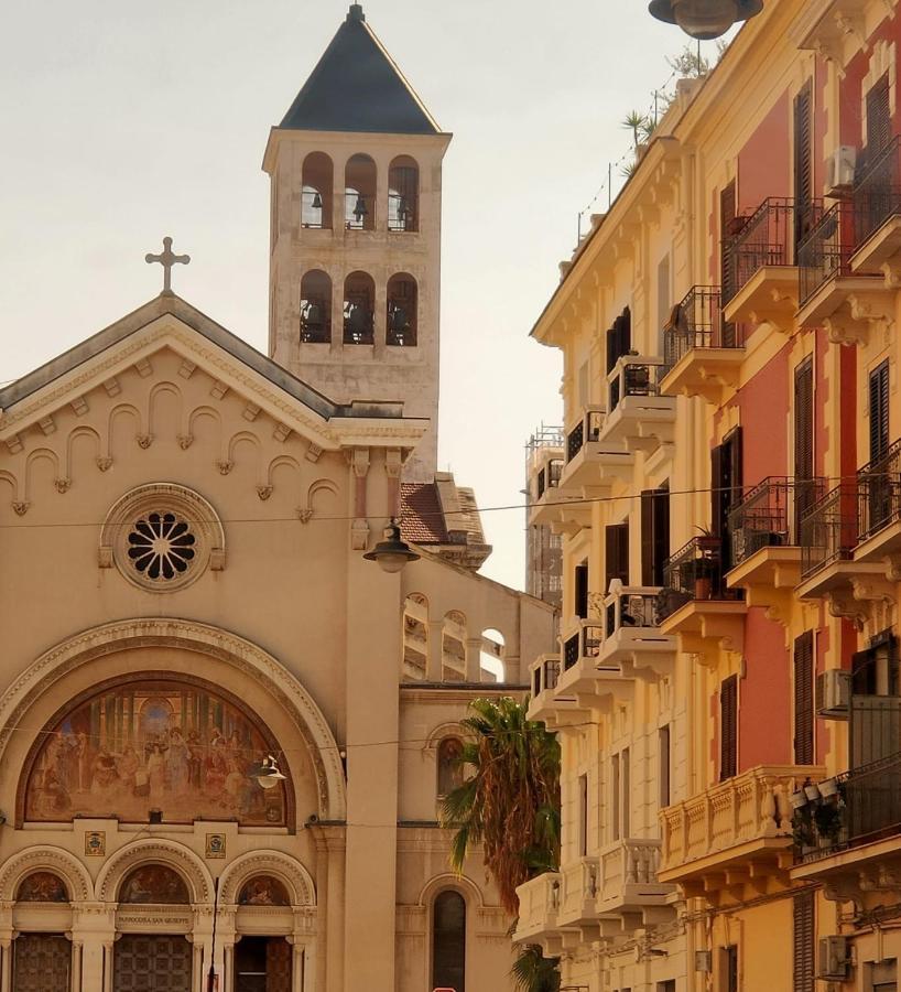 Appartamento Con Cortile A 30 Mt. Dal Mare Bari Exterior photo